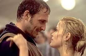 verse 1 big wheels keep on turning carry me home to see my kin singing songs about the southland i miss alabamy once again and i think it's a sin, yes well i heard mister young sing about her well, i heard ol' ne. A Year Of Romantic Comedies 45 Sweet Home Alabama 2002