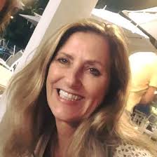 Today is my daughter Thomasin's 44th birthday. The bottom photo is her 41  years ago. The one above is us not so long ago. Happy birthday, honey!