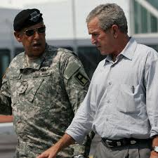 The General Who Turned Around The Response In New Orleans After Katrina Thinks We Re Failing Puerto Rico Vox Members of the national guard patrol hollywood boulevard in los angeles on may 31, 2020.