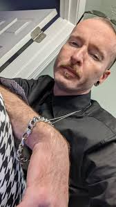 Had a great time tonight. Swung down to Cape and caught Red Sun Sermon at  the Stoner Doom fest with Eric Hudson. Just got home. Love ya faces! 🖖🏽