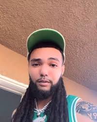 Man convinced his homegirl to drive to California to be homeless instead of  being homeless in Atlanta and everything that happened after that was  insane. Videos in comments