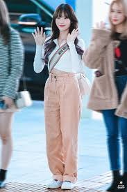 Wjsn Luda 191109 Incheon Airport To Singapore Airport Fashion Kpop Kpop Fashion Kpop Outfits