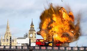 The prime minister and the mayor of london laid wreaths at the 7/7 memorial in hyde park in the morning. London Bus Explodes On Lambath Bridge Sparking Fears Of Terrorist Attack To 7 7 Bombing Uk News Express Co Uk