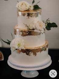 Pin De Johanna En Kuchen Und Torten En 2020 Tortas Bodas De Oro Tortas De Bodas Pasteles De Boda