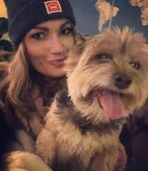 Pat Tharp's Instagram, Twitter & Facebook