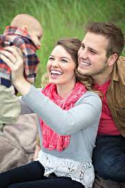 Family Picture Pose Ideas With One Child Capturing Joy With Kristen Duke Baby Family Pictures Family Picture Poses Family Photography