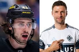 How much the Canucks should pay Markstrom