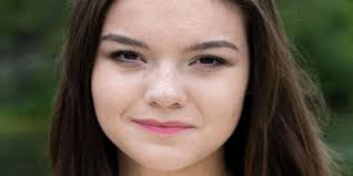 MCS presents Top 10 seniors