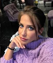 Кирилла туриченко стали появляться еще в 2017 году, но тогда это была большая компания и предположить, что между юлией и кириллом вспыхнут отношения было сложно. Yuliyu Baranovskuyu Zapodozrili V Romane S Solistom Ivanushek International Starhit Ru