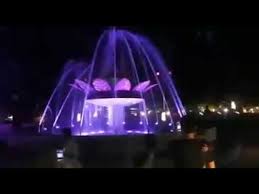 Indahnya Air Mancur Menari di Alun Alun Temanggung.