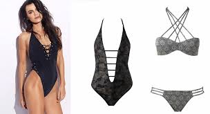 Scopri gli ultimissimi modelli di copricostumi con stampe vivaci e colori accesi. Costumi Calzedonia Smodatamente
