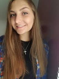 Michelle Lanham's Instagram, Twitter & Facebook