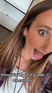 Emily Knott (@emilyknott)