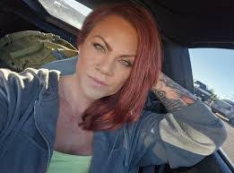 Mandy Steiner's Instagram, Twitter & Facebook