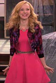 Facebook gives people the power to share and makes the world more open and connected. Pin By Doug On Dove Cameron Liv Rooney Liv And Maddie Outfits