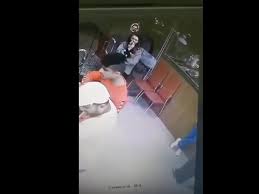 بالفيديو السعودية تلقي القبض على شخص تحرش بامرأة في مطعم مصراوى