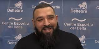 Muskelbunten Joan er Spanias sterkeste mann