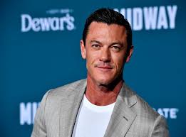 The official website for luke evans. Luke Evans Responds To Claims He Was Hiding His Sexuality I Ve Never Been Ashamed The Independent