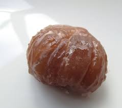 Marron Glace Chataignes Confites Dans Un Sirop De Sucre Et Glacees Au Sucre Glace Le 1 Marron Glace Serai Faire Cuire Des Chataignes Recette Confiture Recette