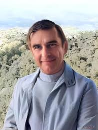 Vesta Clinton's Instagram, Twitter & Facebook