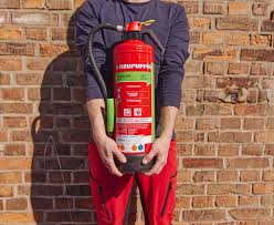 Für die wohnung empfehlen wir schaumlöscher, fettbrandlöscher für die küche und pulverlöscher. Feuerloscher Brandschutzleipzig De