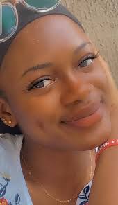 Linda Salman's Instagram, Twitter & Facebook