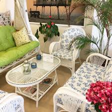 Beyaz Ve Mavi Yazin Vazgecilmez Renkleri Bambu Rattan Teak Iroko Bahce Bahcekeyfi Bahcede Balkon Balkonkeyfi Mobilya Fikirleri Dekor Ev Dekoru