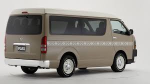 売れてるのはコレ レトロな角目4灯カスタムが女性からも人気 トヨタ ハイエースワゴン renoca コーストライン ハイエース ワゴン トヨタハイエース ハイエース