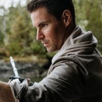 400+ "Aaron D." profiles