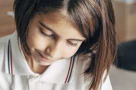 نشر صور الضحايا دون موافقتهم. Ø§Ù„Ø¹Ù…Ø± 10 Ø³Ù†ÙˆØ§Øª Ewmums Com