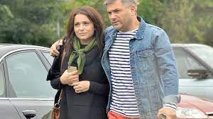 Raluca a născut sâmbătă, chiar de sărbătoarea sfinţilor apostoli petru şi pavel , la o clinică privată din capitală bucuria și emoția pe care le am sunt de nedescris. Mircea Radu MÄƒrturii Ireale Despre SoÈ›ia Lui Care TrateazÄƒ Bolnavii De Coronavirus Tacataca Ro