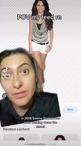 I’m team Selena obvi but what’s going on