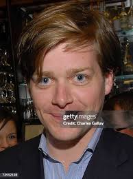 24 Photos & High Res Pictures