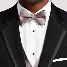 In addition, here are the answers to some fitting questions we commonly receive. How To Rent A Suit Tux Men S Wearhouse