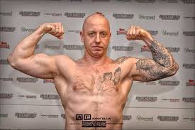 Marek samociuk staje się powoli gwiazdą walk na gołe pięści. Marek Samociuk Polish Fighters