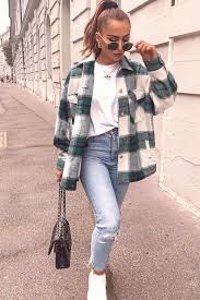 Look Automne Confortable Avec Chemise En Flanelle Chemise En Flanelle Quand Lautomne Arrive Trendy Fall Outfits Casual Fall Outfits Chic Fall Outfits