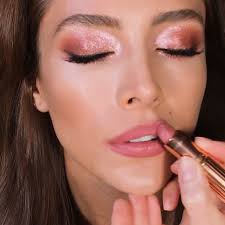 Muse bath mat pillow talk. The Gift Of Pillow Talk Lips Lippenstift Set In Nude Pink Charlotte Tilbury