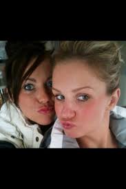 Amy Macaskill x (@AmziieeX)