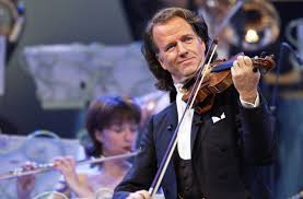 Последние твиты от andré rieu (@andrerieu). Platin Andre Rieu Forderverein Fur Krebskranke Kinder United Charity Auktionen Fur Kinder In Not
