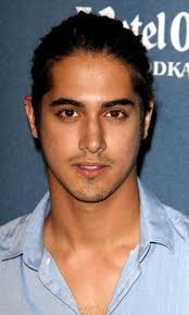 Pin De Kayla Platoff En Sweetness Avan Jogia Peliculas Celebridades