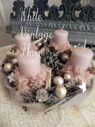 Wunderschoner Kleiner Adventskranz In Vintage Grau Rose Die Unterlage Ist Ein Kranz Au Deko Weihnachten Adventskranz Weihnachtsdekoration Adventskranz