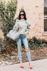 Graue hosen passen zu einer reihe von formellen und lässigen anlässen, je nach stil. Hellblaue Hose Kombinieren 500 Damen Outfits 2020 Lookastic