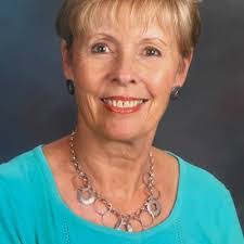 Andrea Helton's Instagram, Twitter & Facebook