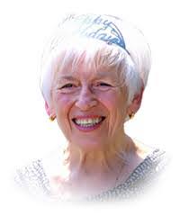 Mary Gibson's Instagram, Twitter & Facebook