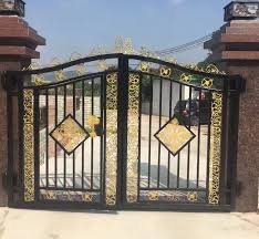 See more ideas about iron gates, gate, gate design. Golden Color Designs Aluminum Steel Sliding Door Main Wrought Iron Gate For Homes With Driveway China Wrought Iron Gate Iron Gate Made In China Com