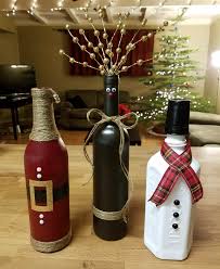 Holiday Crafts With Used Liquor Bottles Http Ift Tt 2bpjdlg Liquor Bottle Crafts Glass Bottle Crafts Alcohol Bottle Crafts