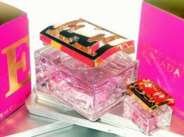 Escada especially eau de parfum, 50 ml. Especially Escada Romantisches Parfum Mit Edlem Rosenol
