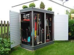 The gardenq is available in different sizes and designs. Garten Q Teras Der Gartenschrank Fur Anspruchsvolle Homify Gartenschrank Garten Gerateschuppen Schuppen Ideen