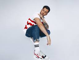 Leo bianchi!jornalista e gamer, leo bianchi Caras David Carreira Lanca Linha De Tenis Com A Ajuda Da Irma