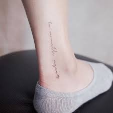 106 Tiny Discreet Tattoos For People Who Love Minimalism By Witty Button Discreet Tattoos Simple Tattoos Small Tattoos For Guys